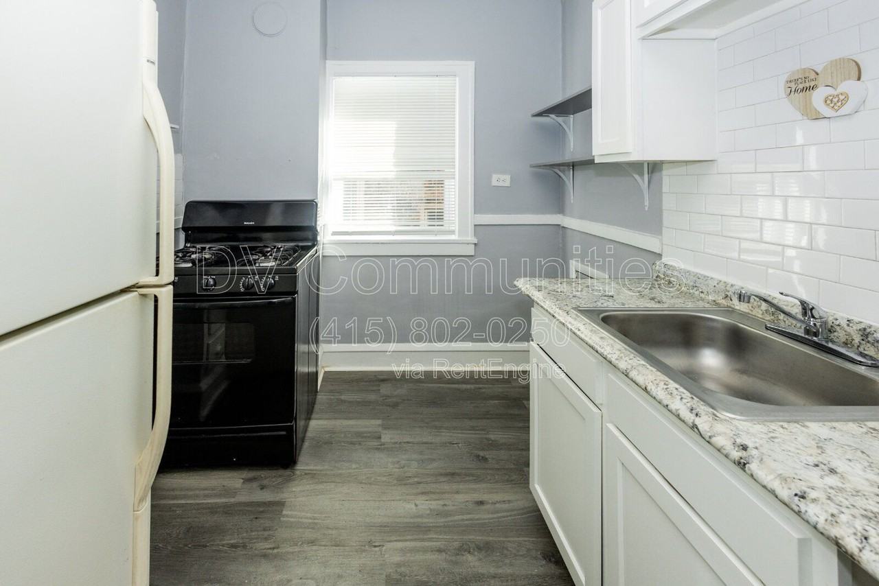 13389 Madison Ave #10 - Photo 6 of 10