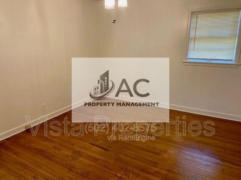 3655 Kahlert Ave - Photo 6 of 14