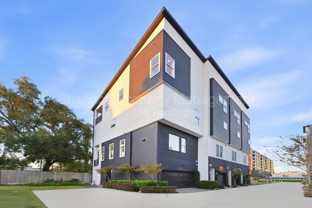 2412 Canal St #L - Photo 1 of 1