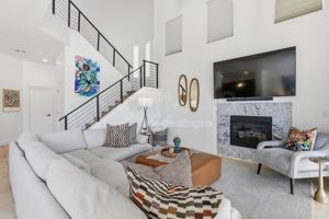 featured image of 16420 N Thompson Peak Pkwy #1037