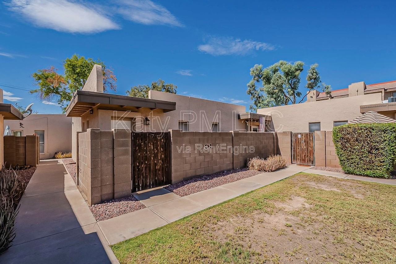 231 N Robson #7 - Photo 4 of 30