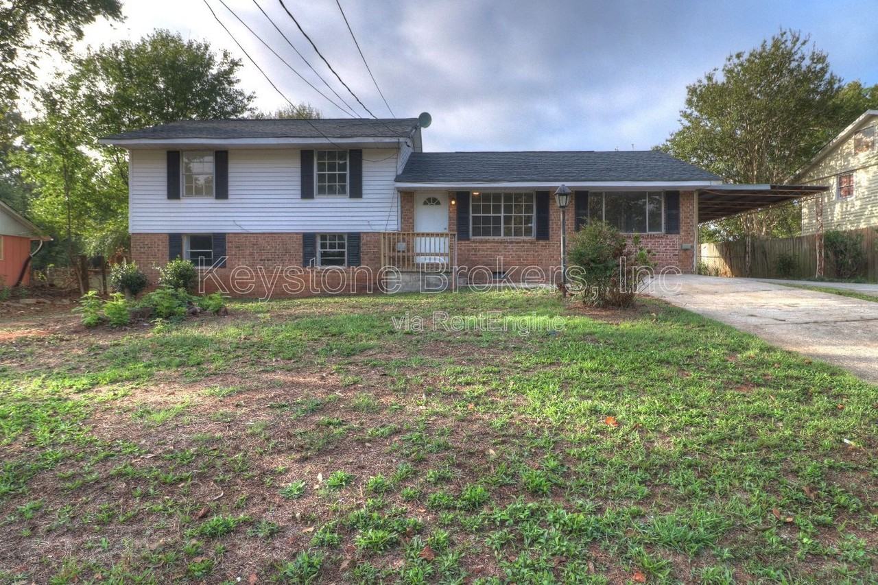 8774 Channing Dr - Photo 2 of 18