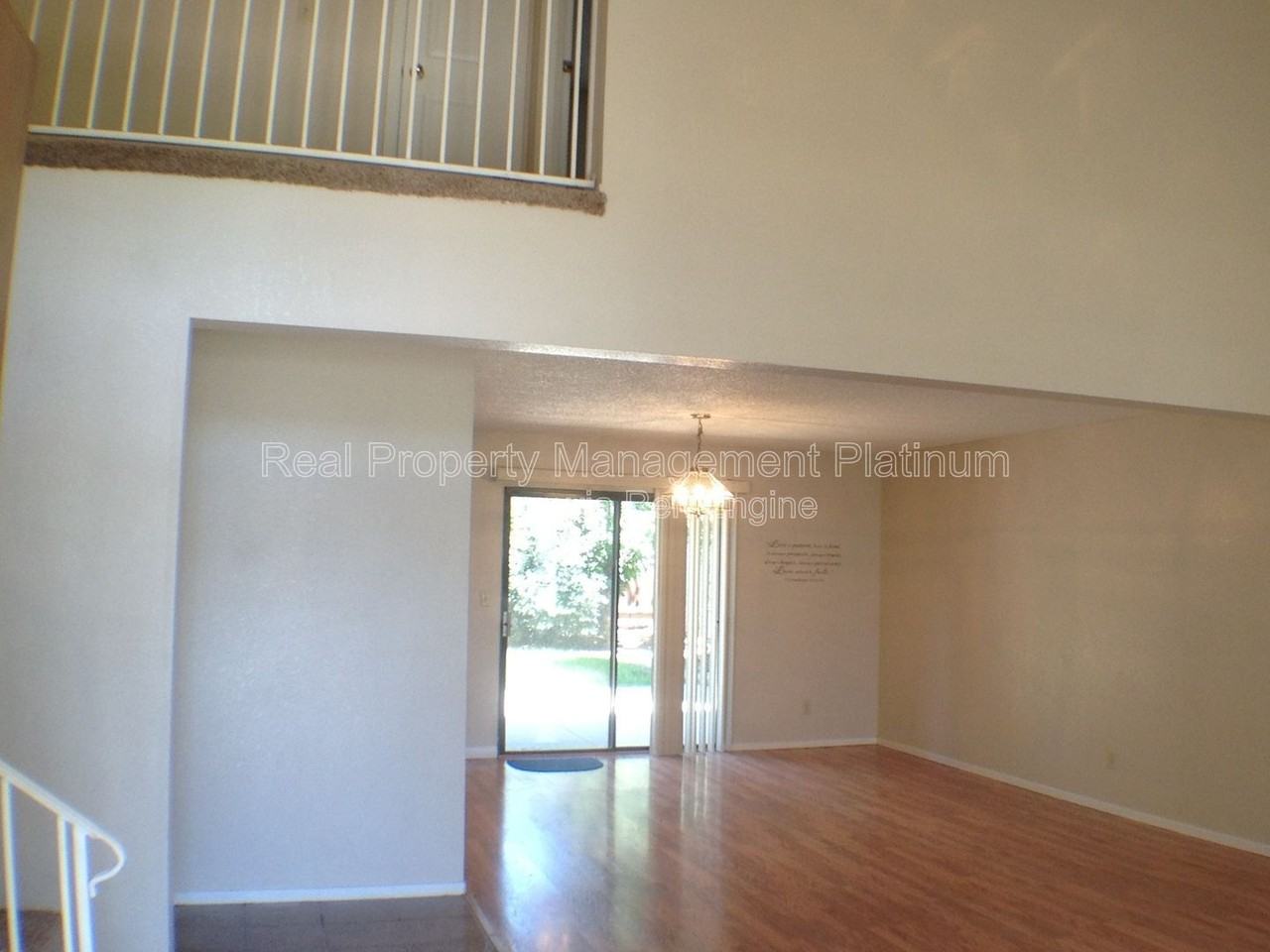 675 N Claremont Ave - Photo 2 of 26