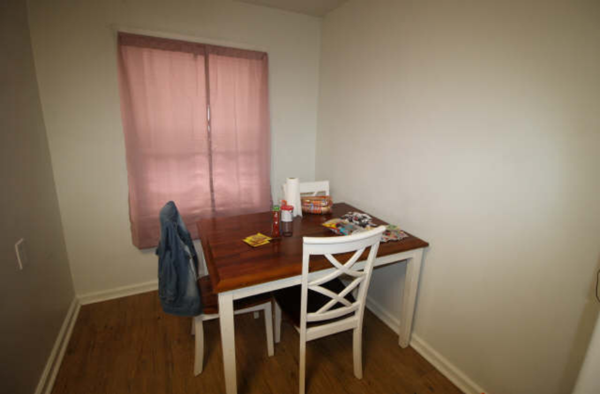 1631 Longfield Ave - Photo 7 of 15