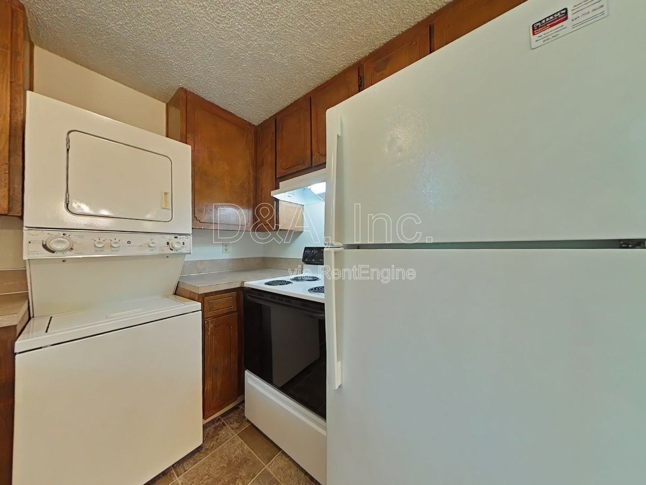 1777 Se Lilly Pl - Photo 4 of 9