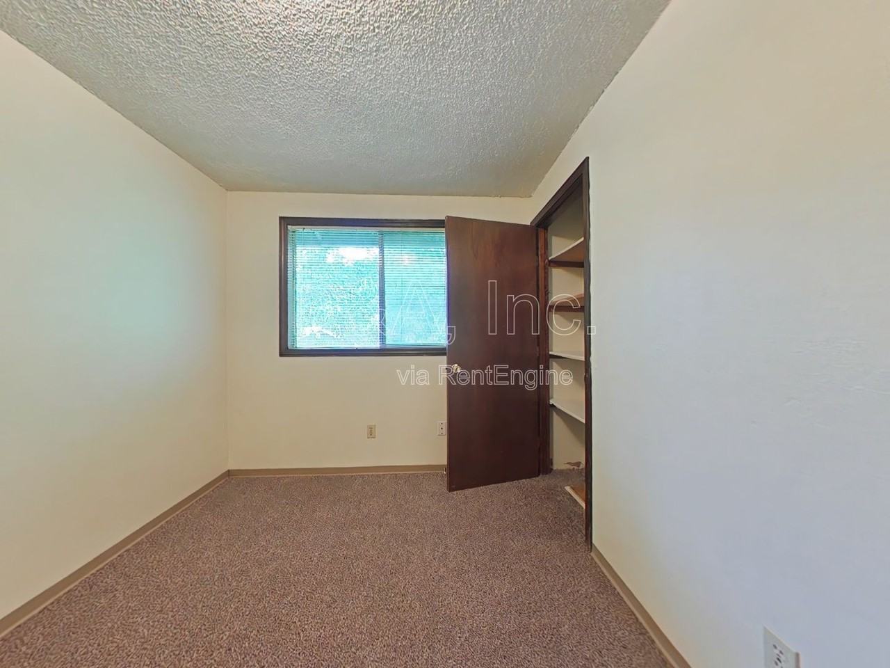 1777 Se Lilly Pl - Photo 6 of 9