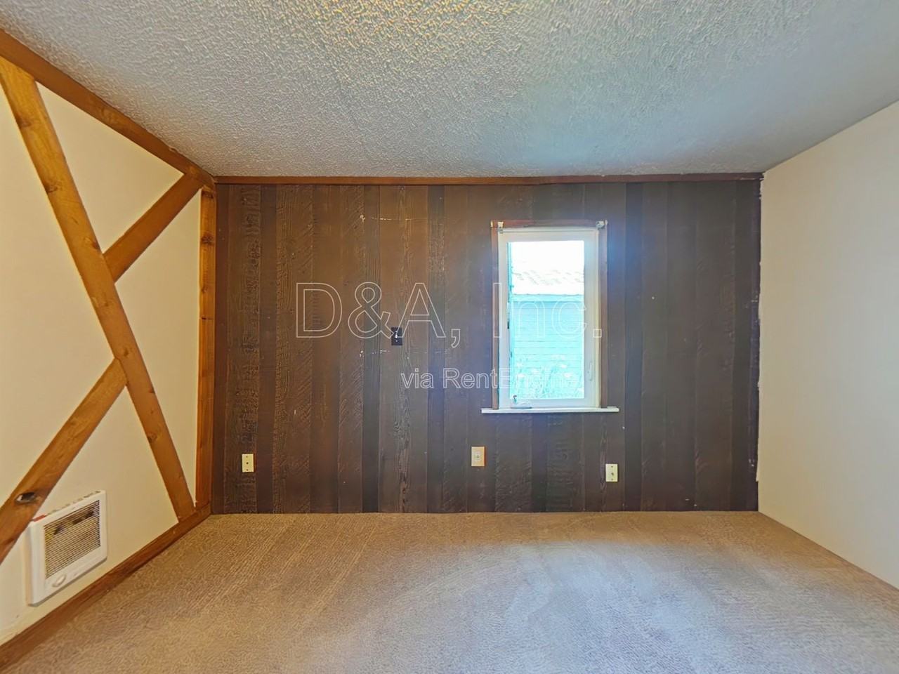 633 Nw 13th St #B - Photo 6 of 9