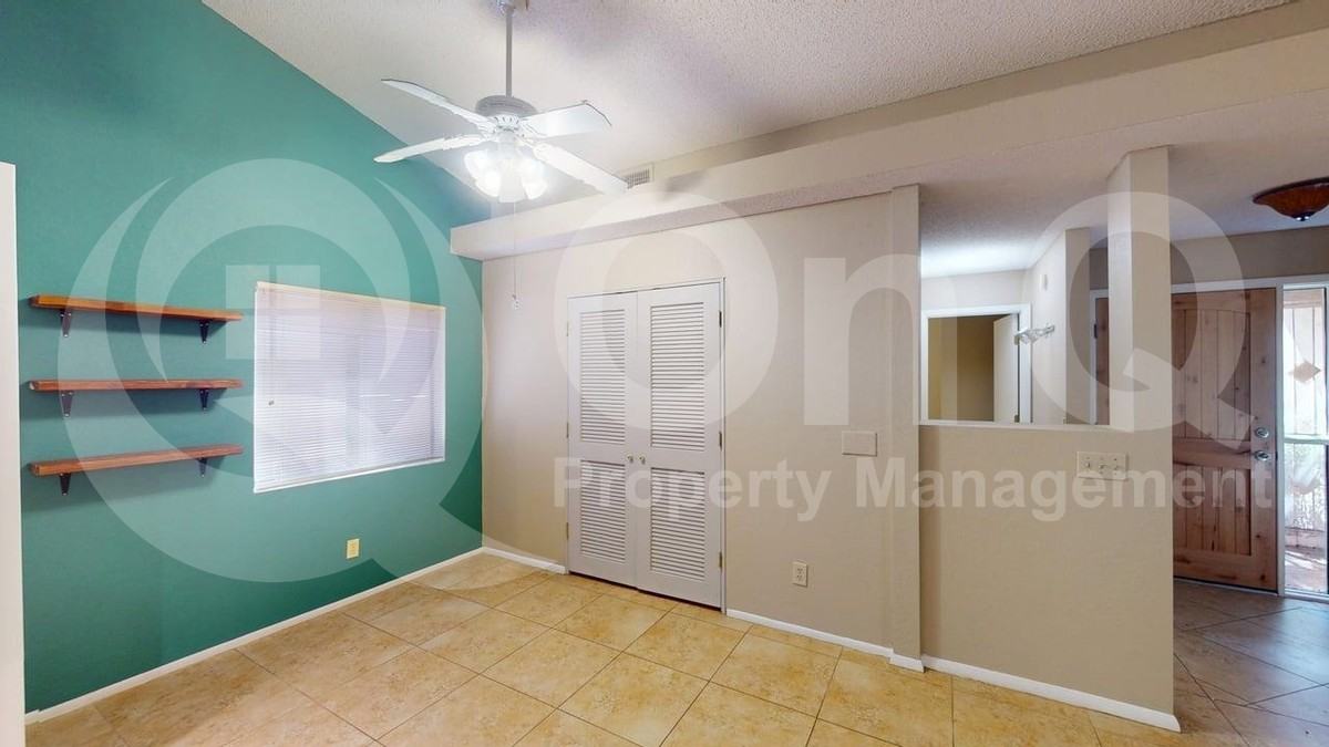 7978 N Supernova Dr - Photo 5 of 21