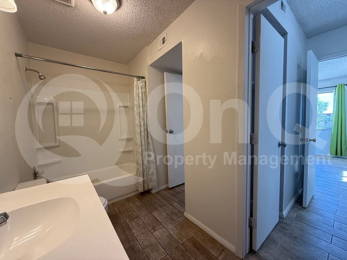 6341 N Barcelona Ct #809