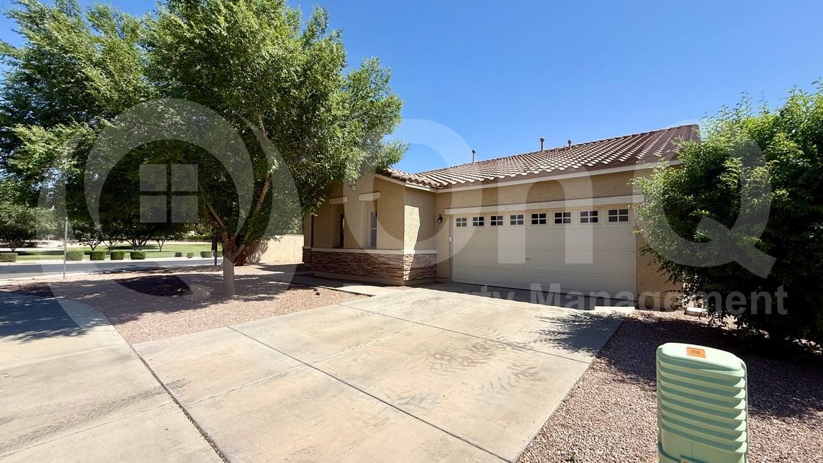 19763 E Arrowhead Trl - Photo 2 of 25