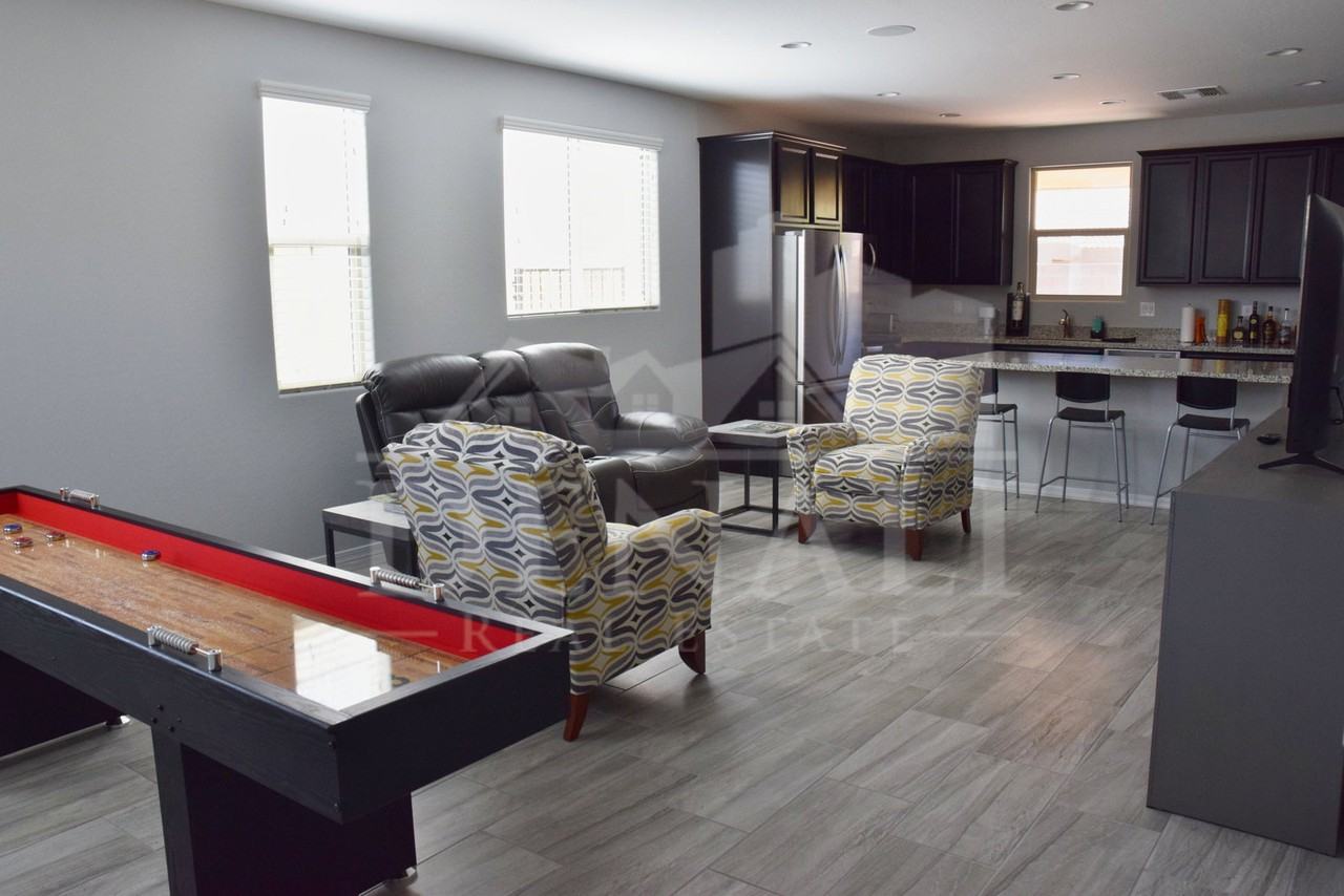 8547 E Osage Ave - Photo 2 of 18