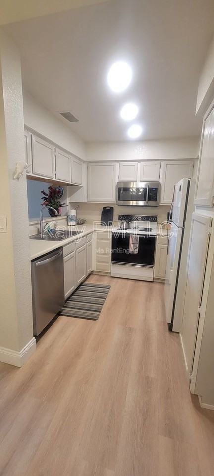 9708 East Vía Linda #1304 - Photo 4 of 31