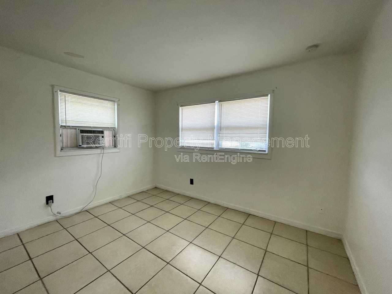 623 Joel Blvd #A - Photo 5 of 8