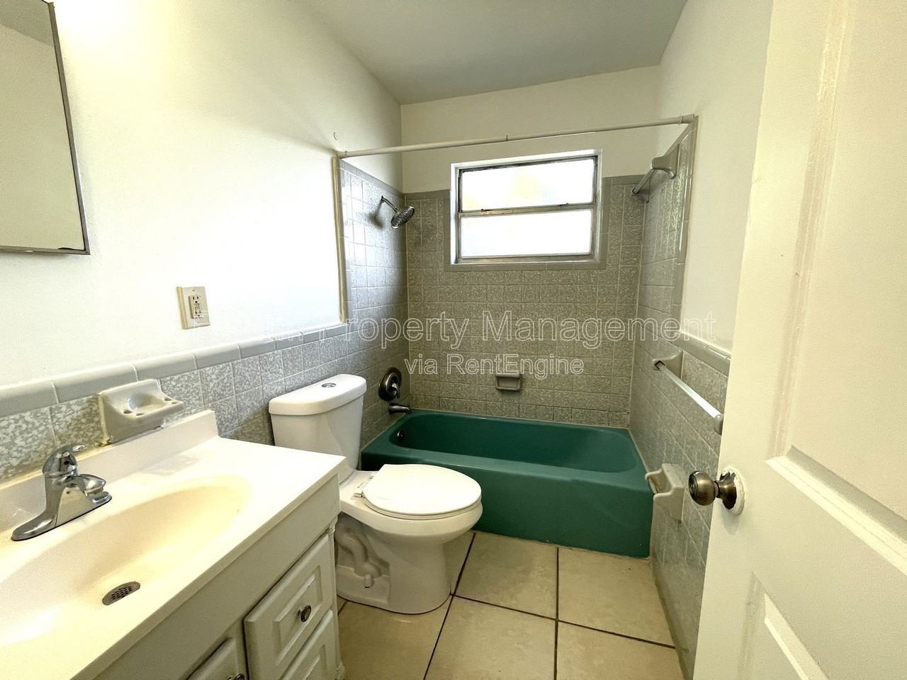 623 Joel Blvd #A - Photo 7 of 8