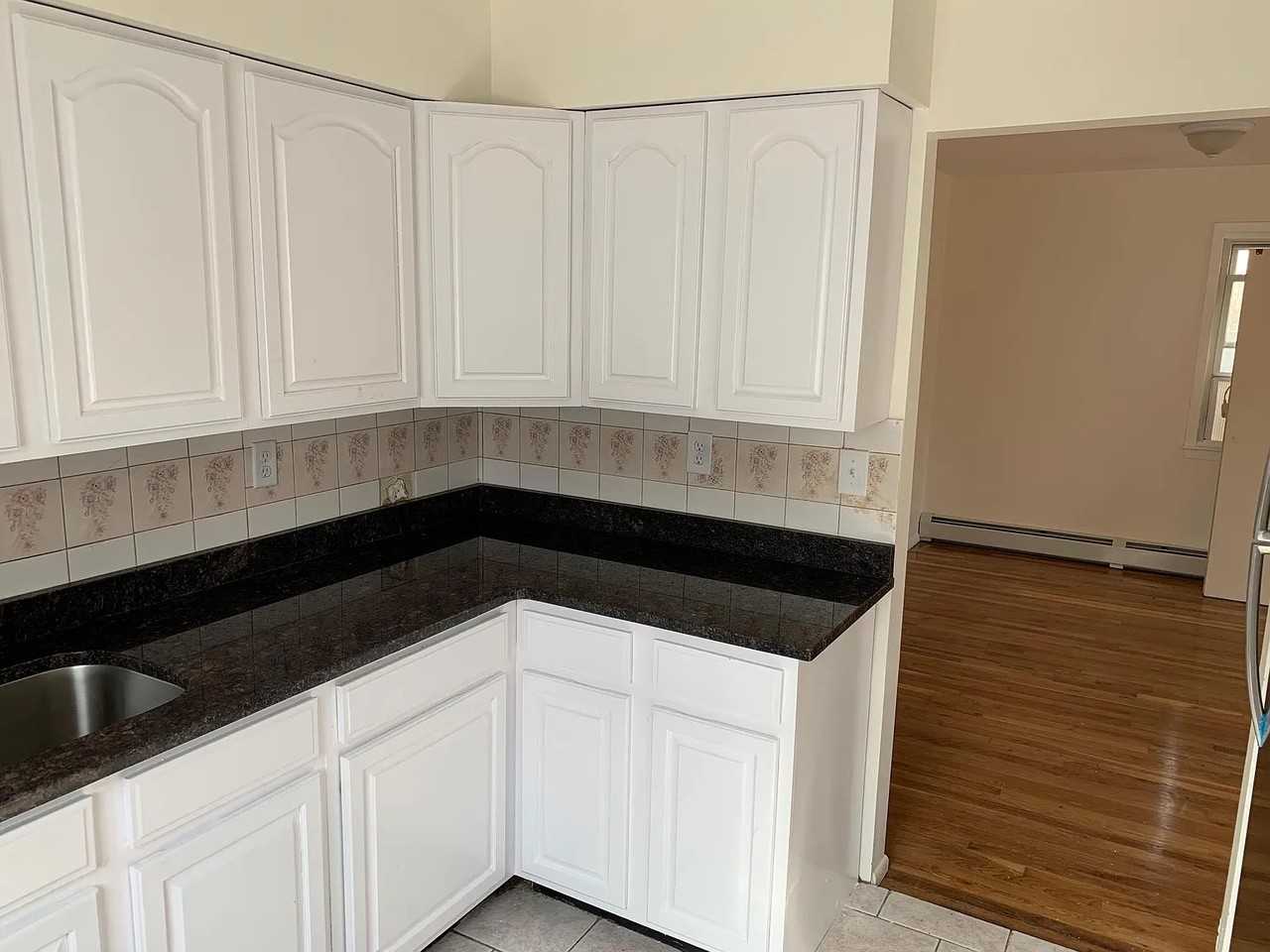 119 Jackson Ave #2 - Photo 3 of 9