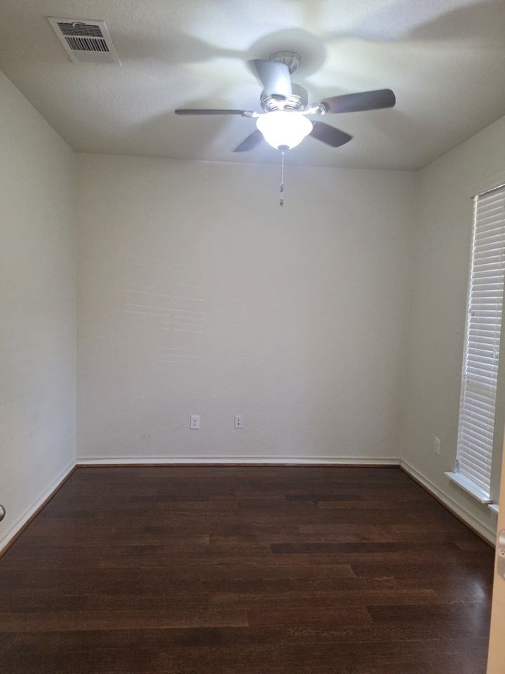 9846 Shetland Pass #NA - Photo 3 of 23