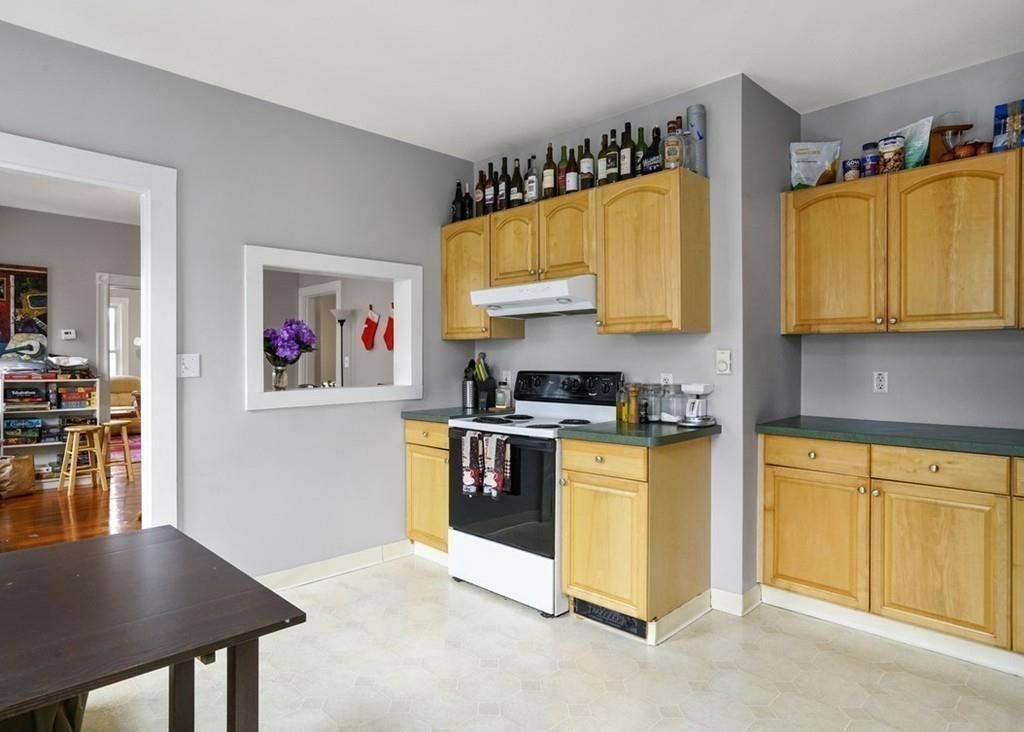 10 Cutter Ave #1 - Photo 3 of 11