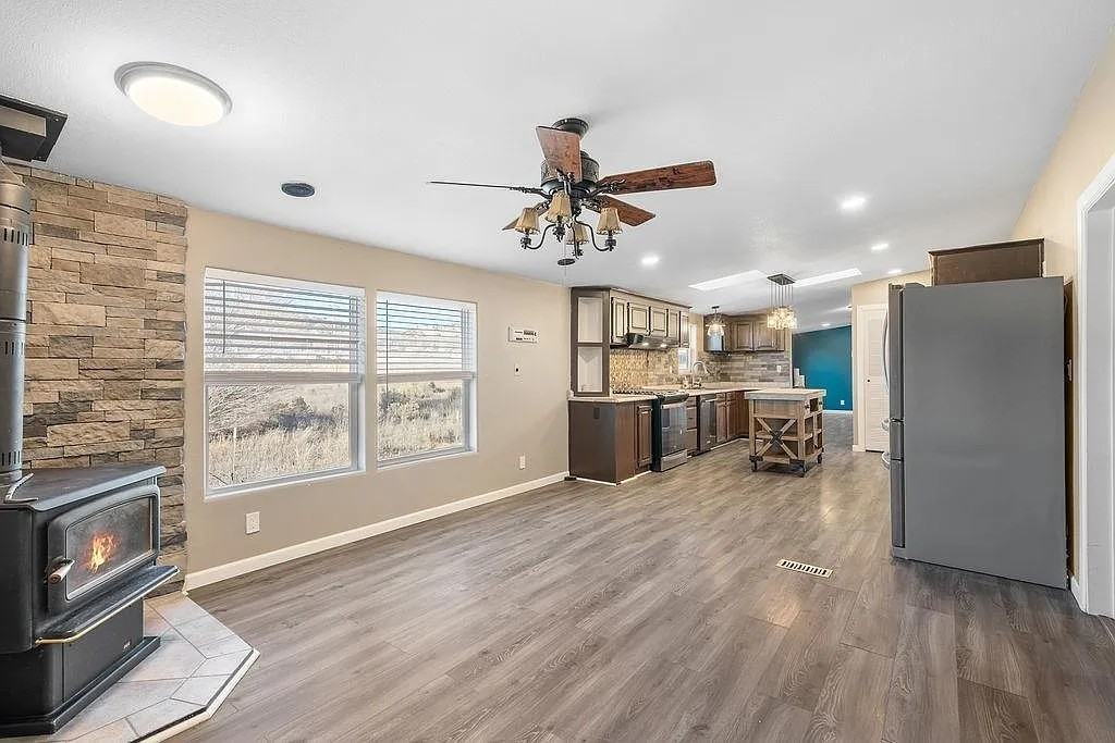 27 N Bosque Rd #NA - Photo 3 of 28
