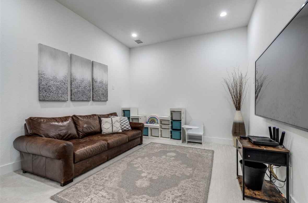3144 Sherlock Ln #NA - Photo 3 of 29