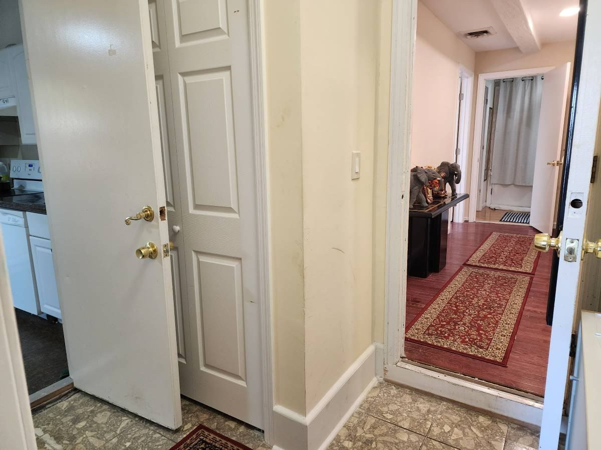 3606 Annandale Rd - Photo 5 of 11