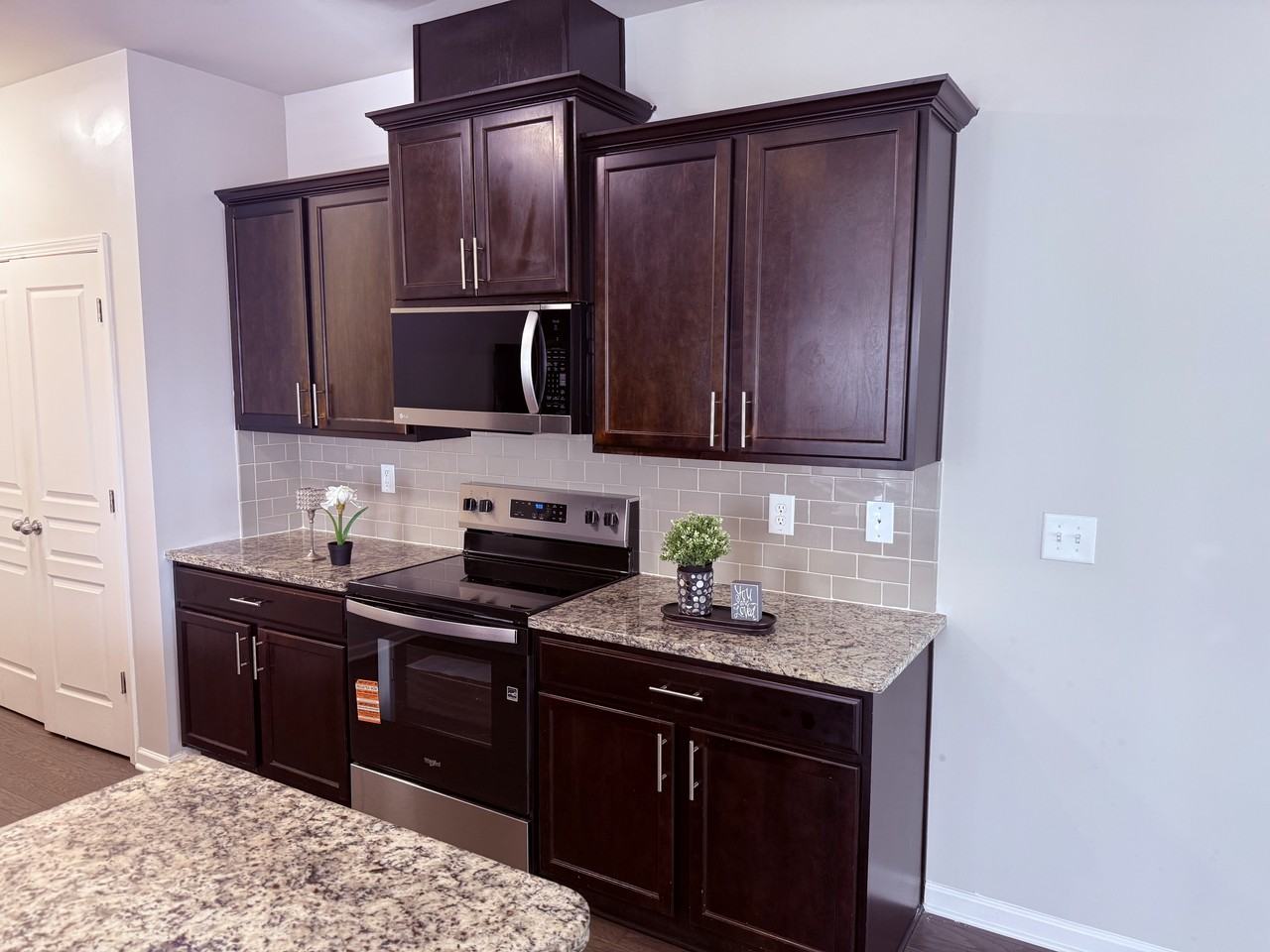 4754 Highland Ave #1 - Photo 5 of 34