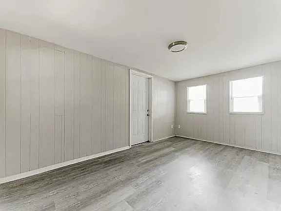 10908 Pear Tree Ln #NA - Photo 4 of 6