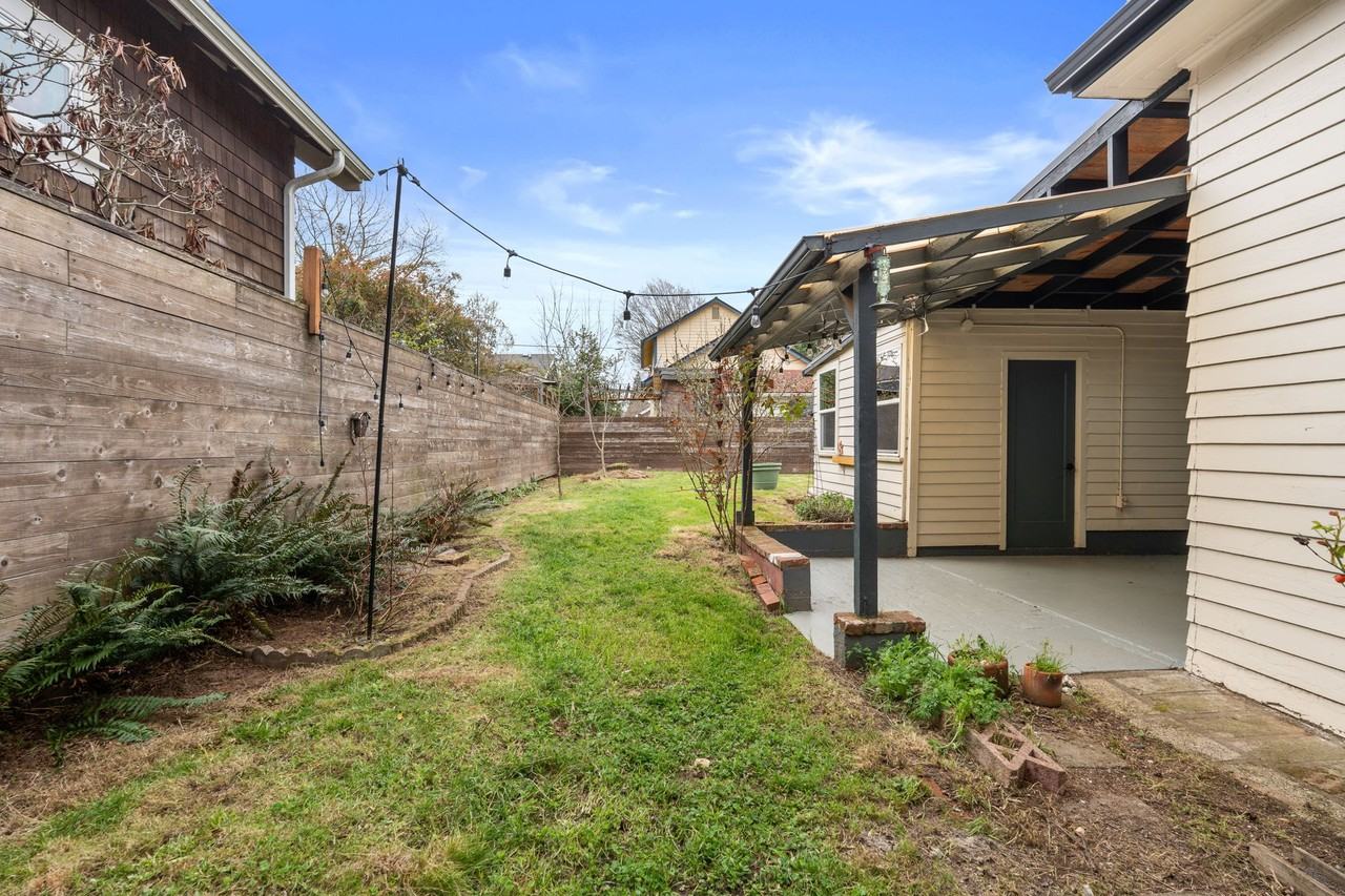 7405 N Burrage Ave #NA - Photo 5 of 31