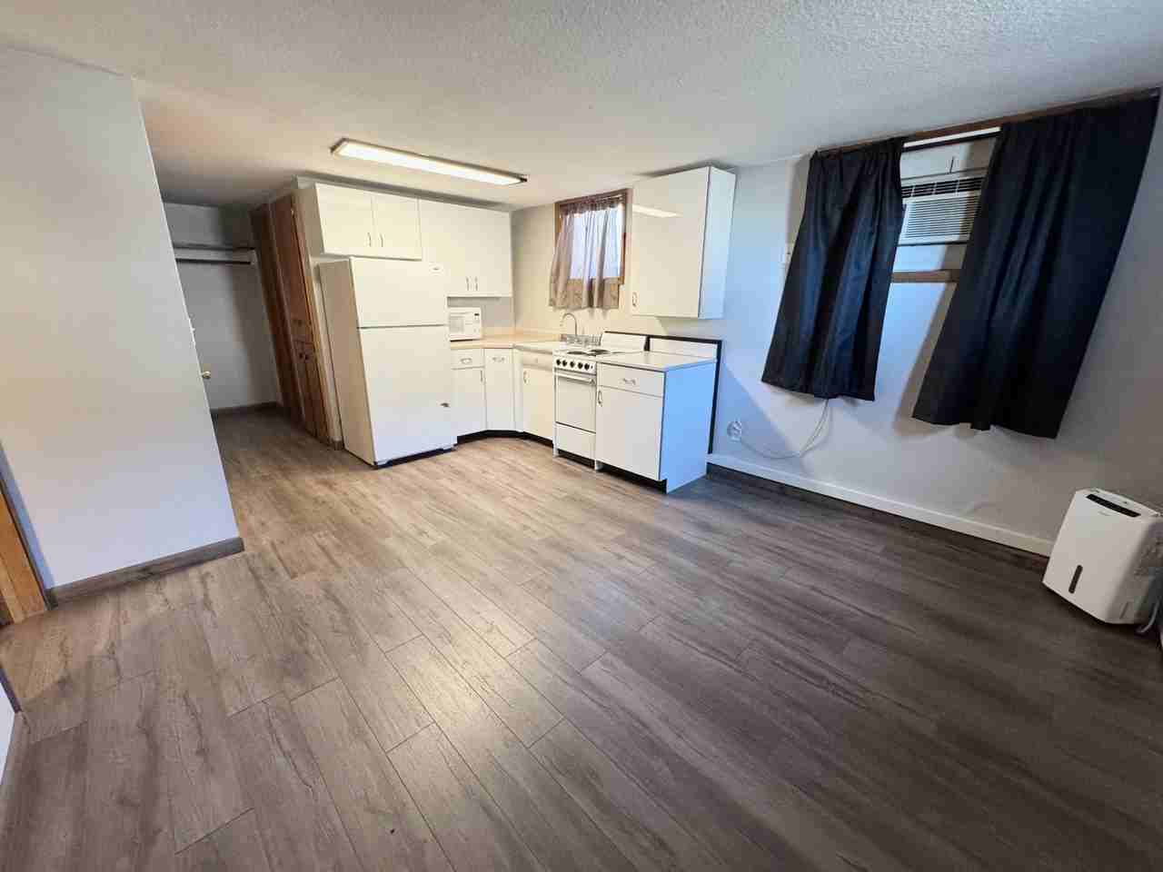 2506 8th St N #4 - Photo 4 of 5