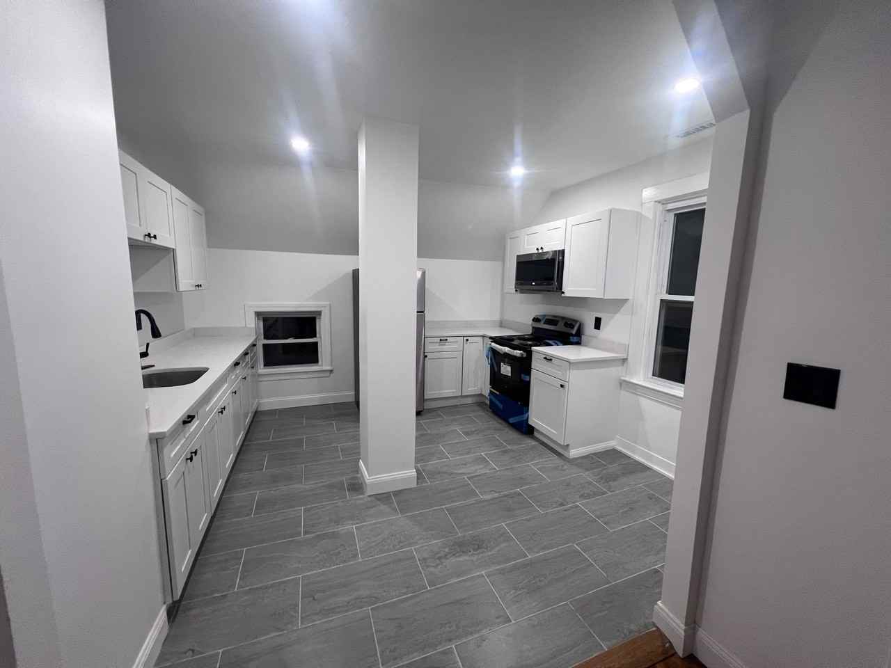 860 President Ave #3