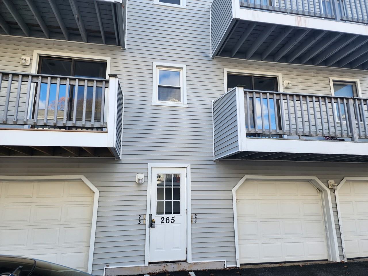265 Glendale Ave #E8 - Photo 3 of 8