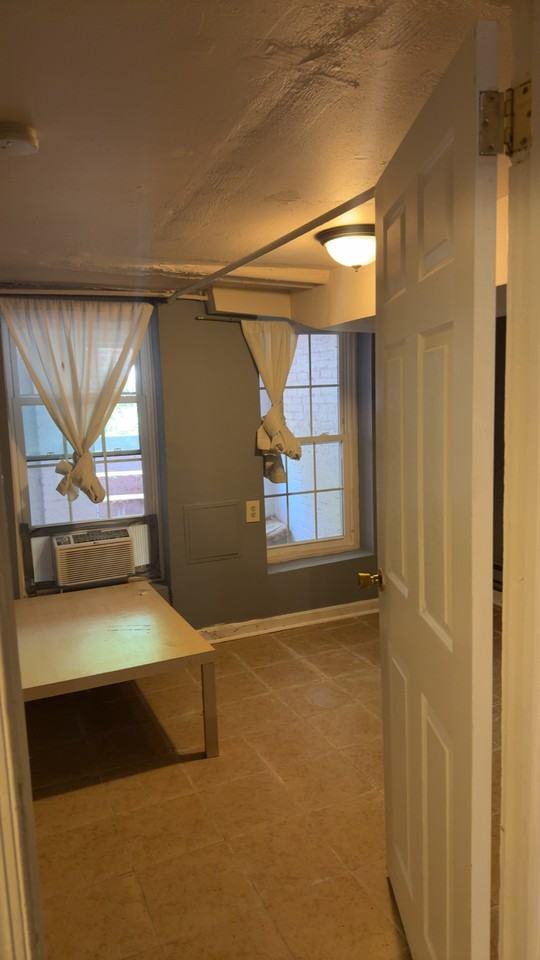 1202 Euclid St Nw #101-102 - Photo 6 of 19