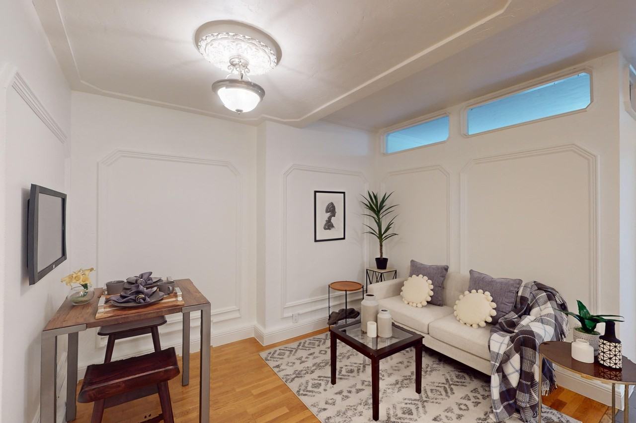 950 Franklin Street - Photo 4 of 21