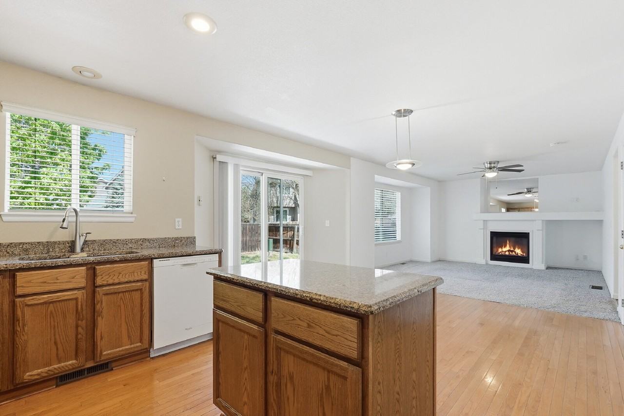 2793 Dharma Ave - Photo 6 of 38