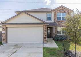 featured image of 2918 Lindenwood Run