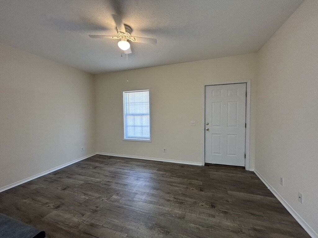 1322 Autumn Ave #B14 - Photo 4 of 10