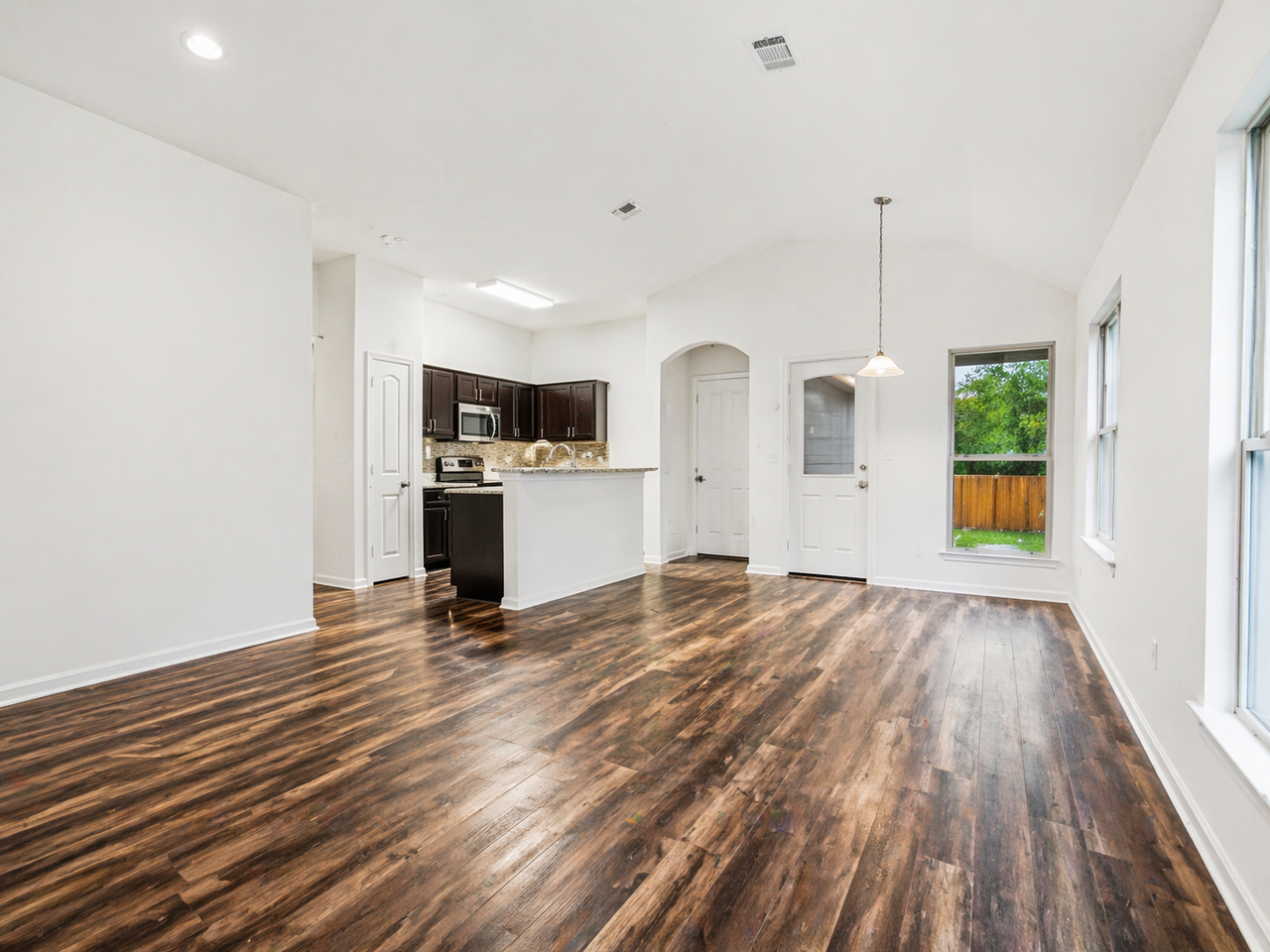 2847 Messenger Way - Photo 3 of 6