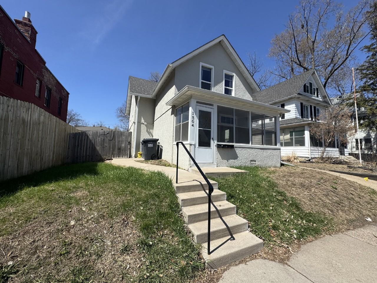 1504 4th St Ne - Photo 2 of 12