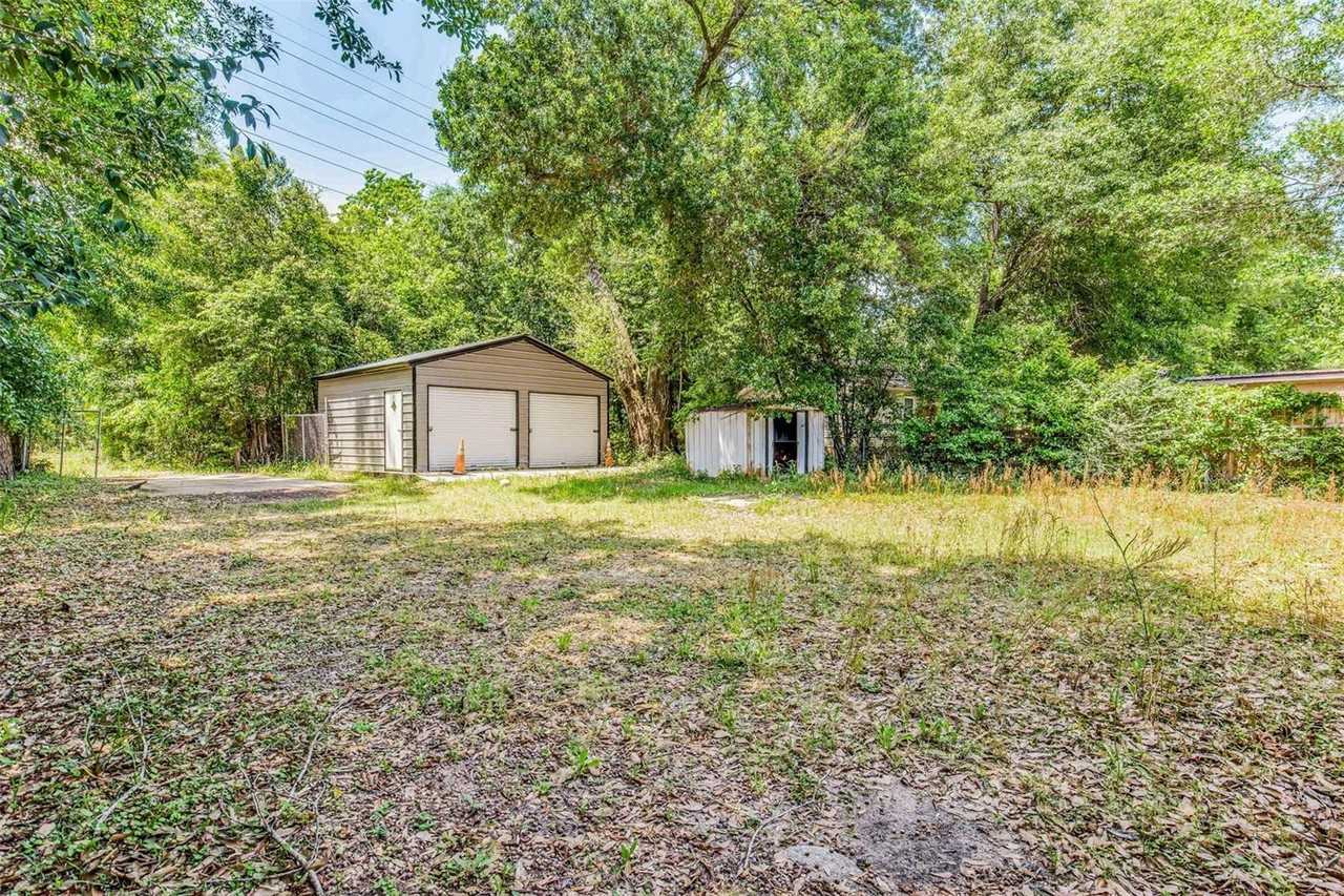 5107 Burlington Ave - Photo 3 of 11