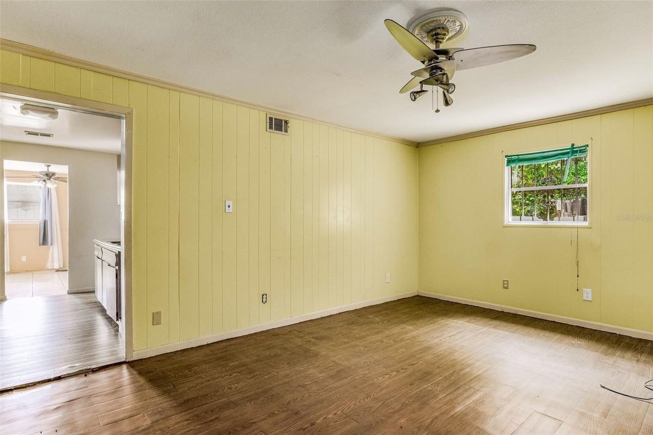 5107 Burlington Ave - Photo 5 of 11