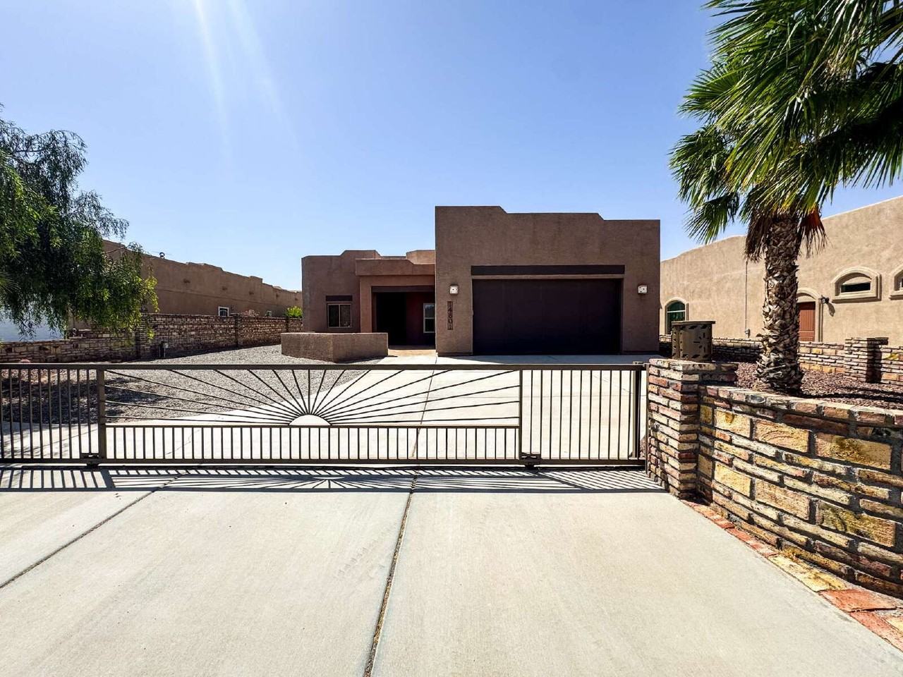 14801 E 50th St - Photo 2 of 30