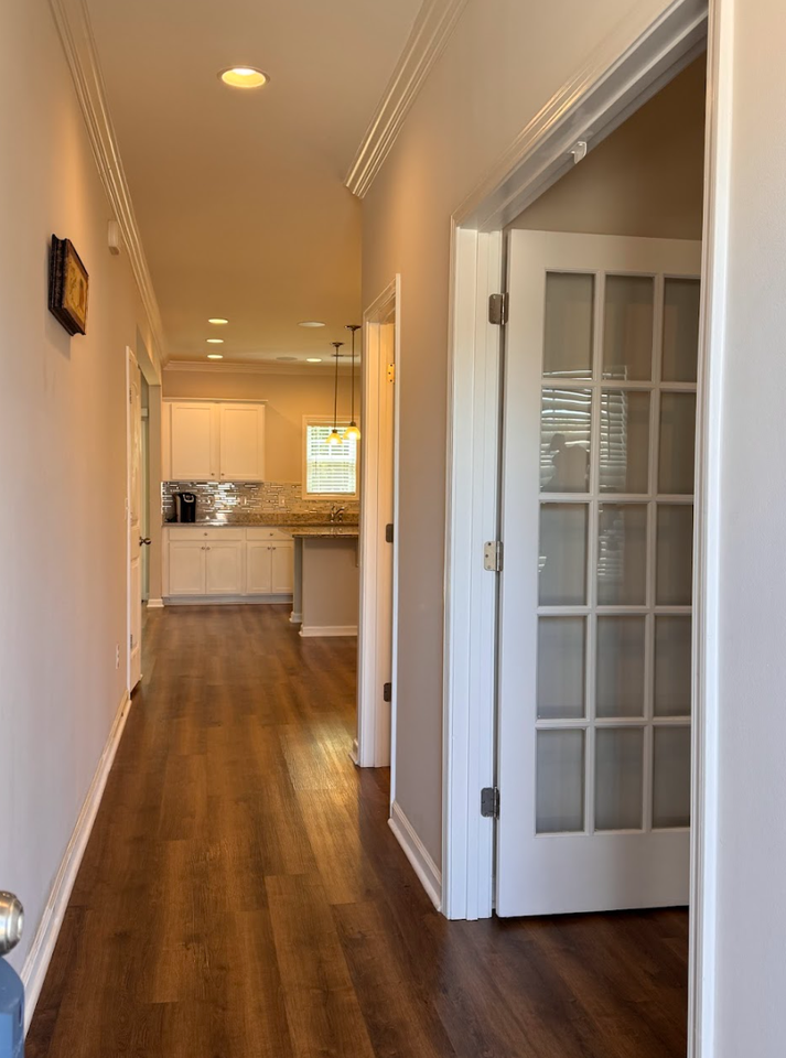 320 Alameda Ln - Photo 2 of 23