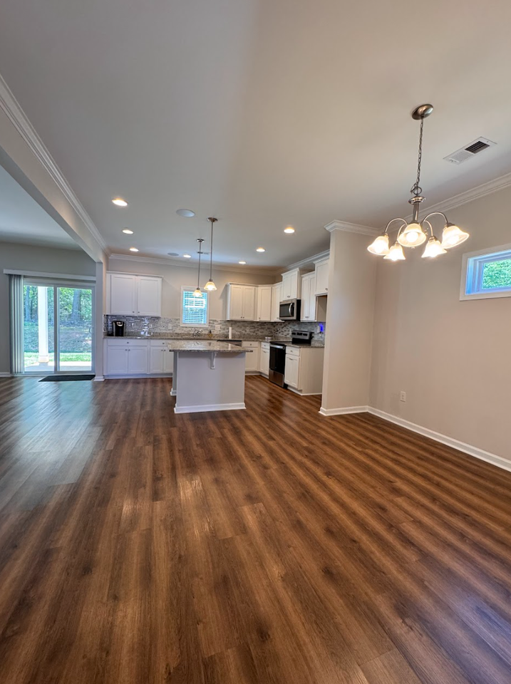 320 Alameda Ln - Photo 6 of 23