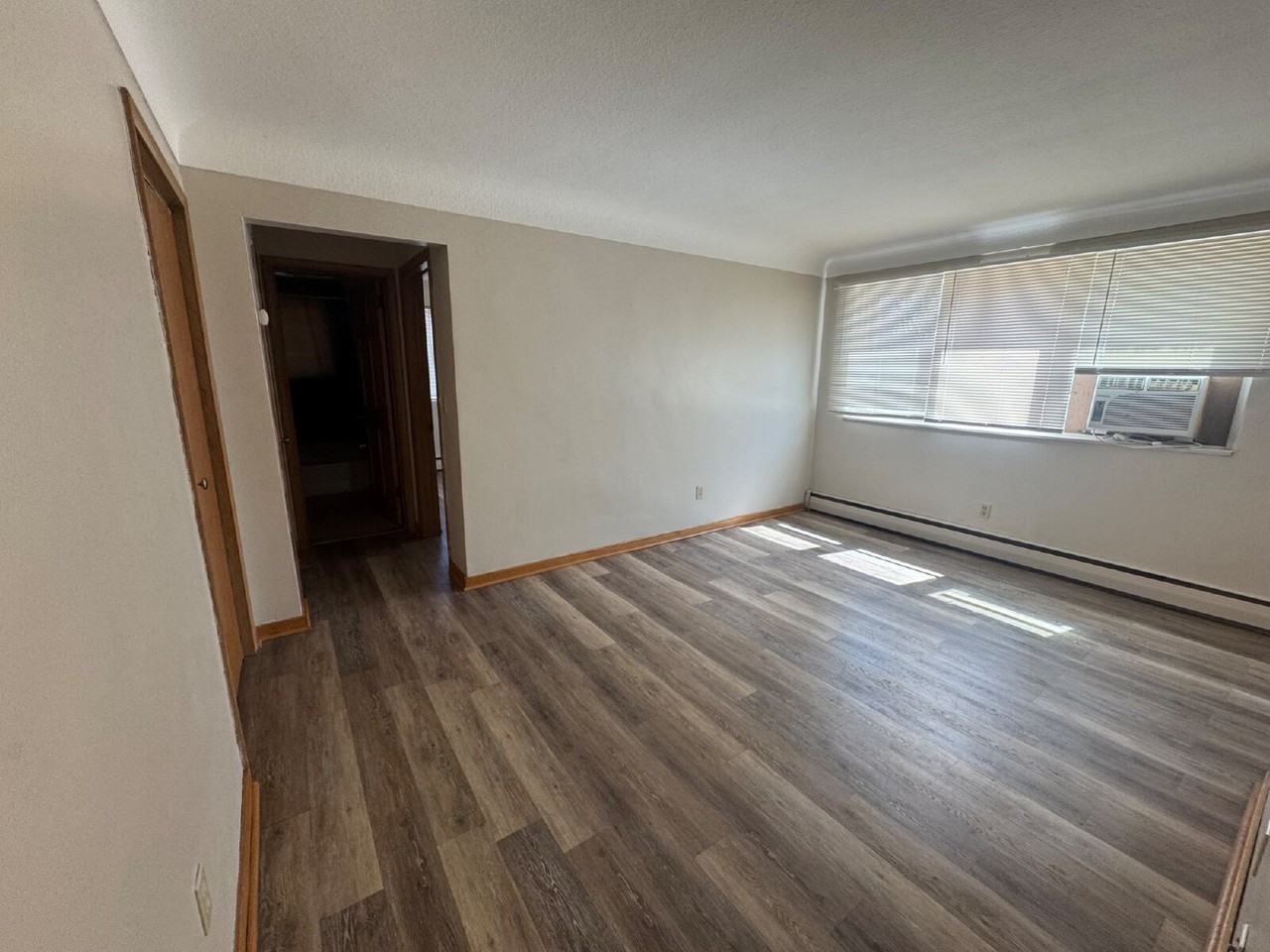 1818 E 41st St - Photo 4 of 17