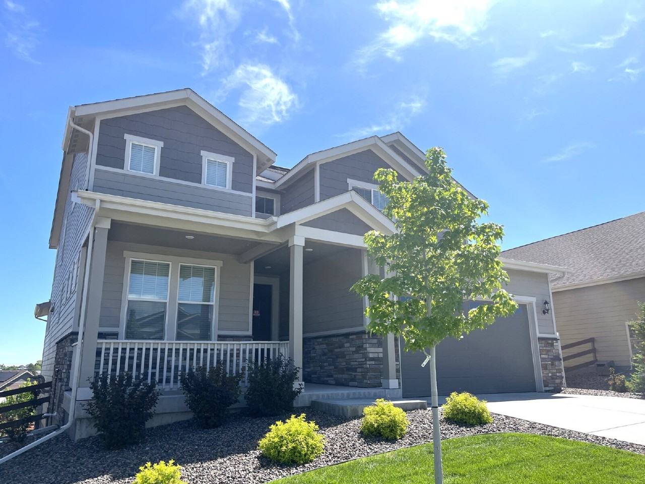 8128 S Jackson Gap St - Photo 2 of 24