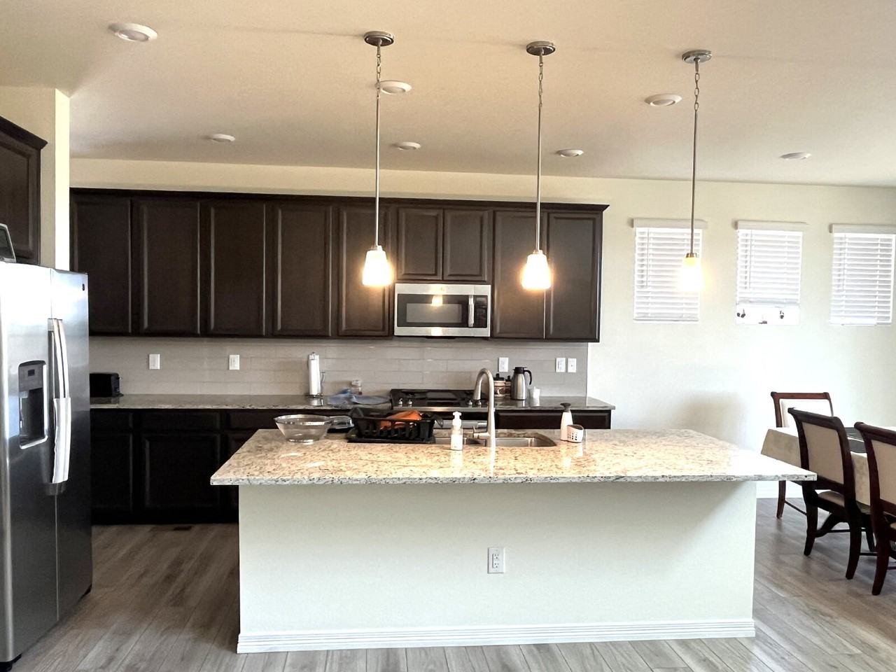 8128 S Jackson Gap St - Photo 7 of 24