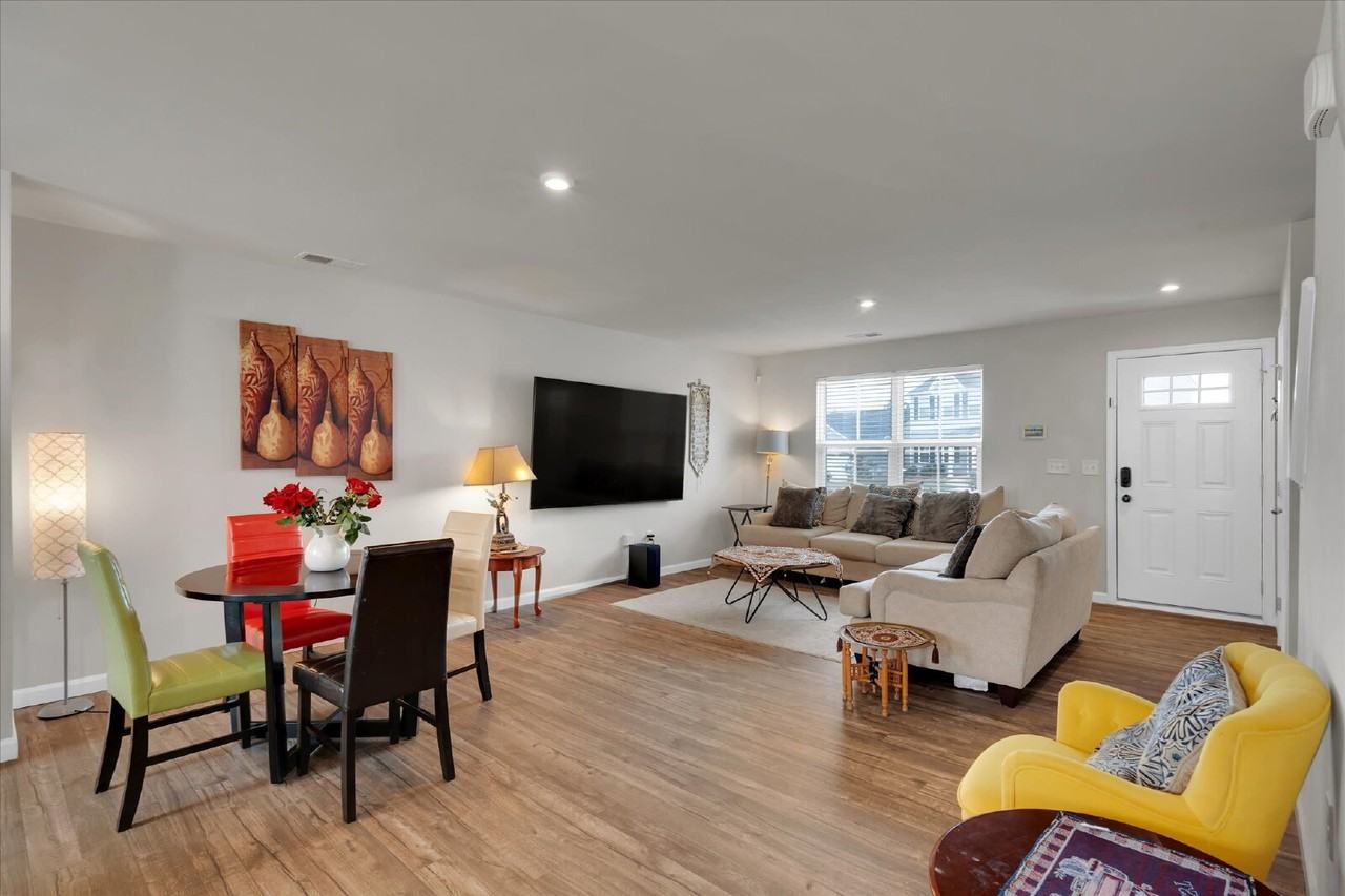 653 Mccormick Ln - Photo 4 of 26