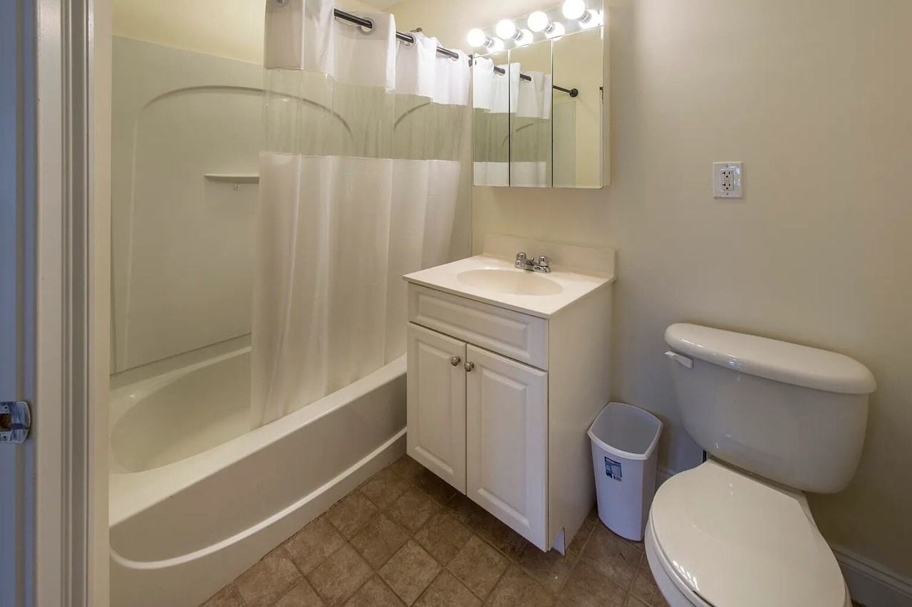 55 Ashford St - Photo 7 of 9