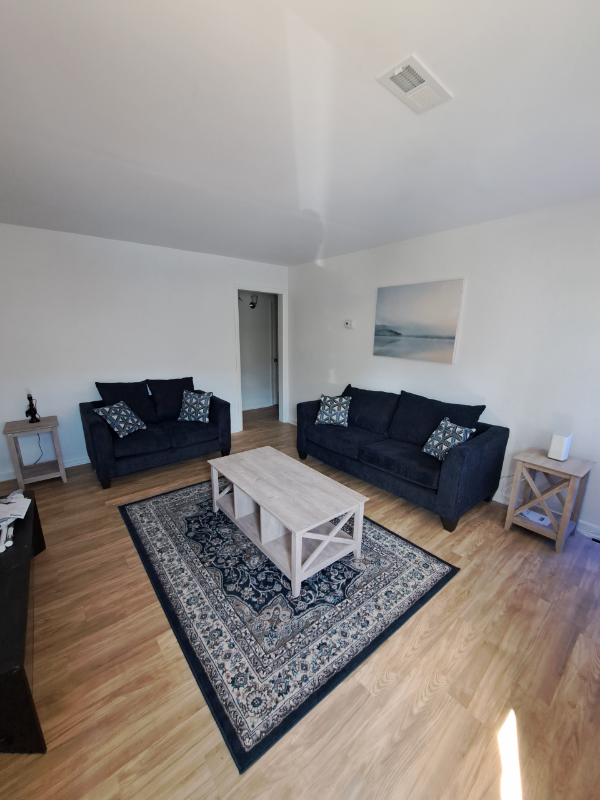 337 Woodview Ave #A - Photo 4 of 9