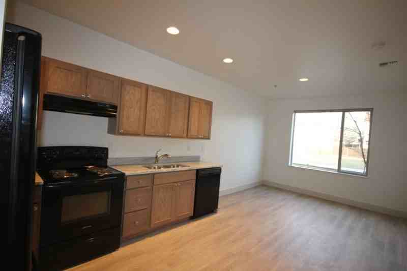 110 Colorado Ave - Photo 3 of 14