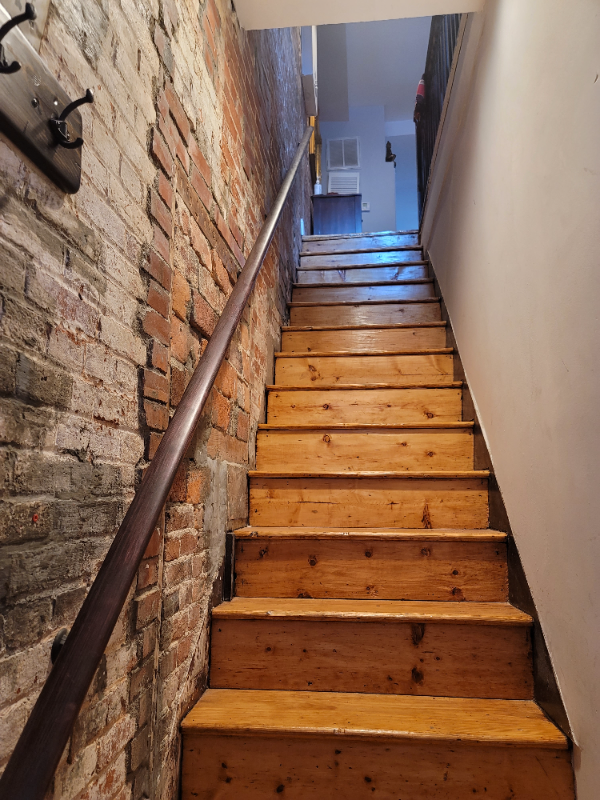 503 W Lexington St #A - Photo 2 of 22